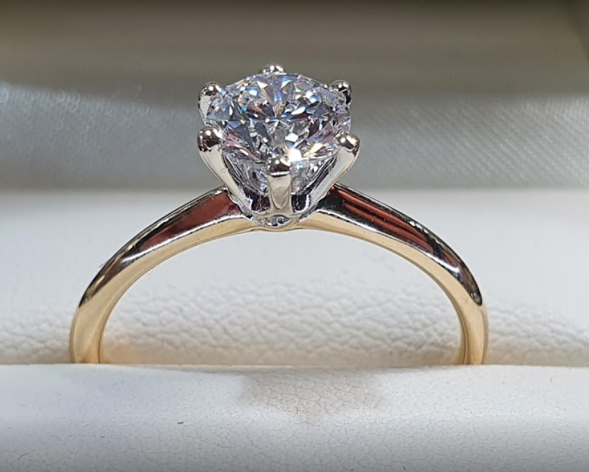 engagement ring lab grown diamomd